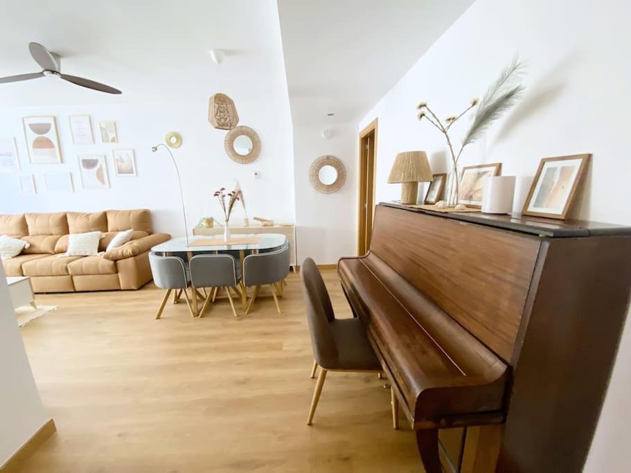 Casa Del Mar Luxury. Primera Linea De Playa Almería Zewnętrze zdjęcie