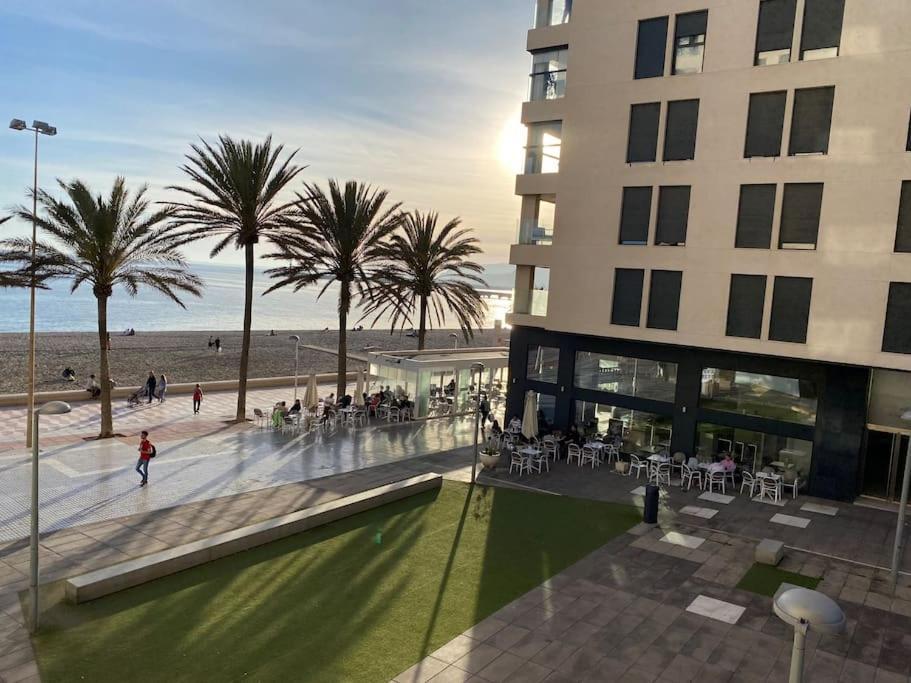 Casa Del Mar Luxury. Primera Linea De Playa Almería Zewnętrze zdjęcie