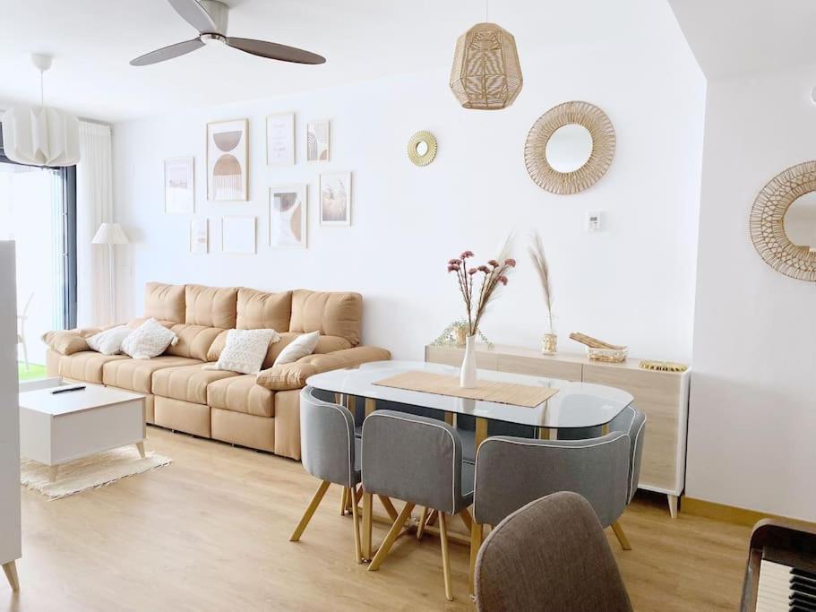 Casa Del Mar Luxury. Primera Linea De Playa Almería Zewnętrze zdjęcie