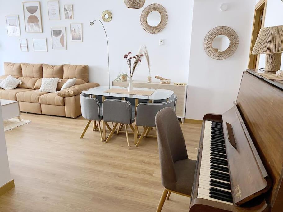 Casa Del Mar Luxury. Primera Linea De Playa Almería Zewnętrze zdjęcie